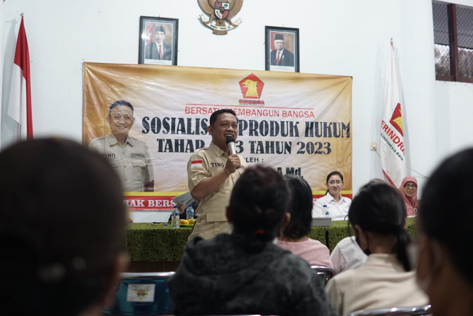 Wakil Ketua DPRD Kota Kediri Katino A.Md, Gelar Sosialisasi Produk Hukum di Kelurahan Pakelan