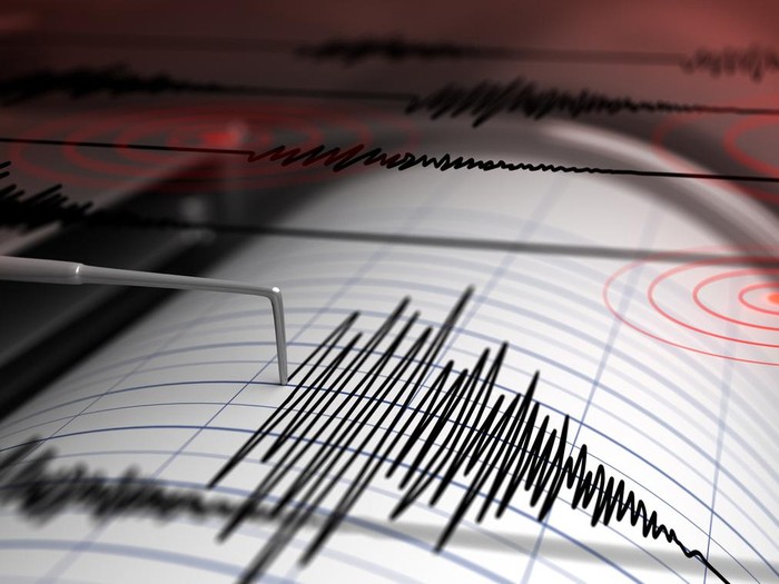 Gempa Bumi Landa Jember dan Pacitan