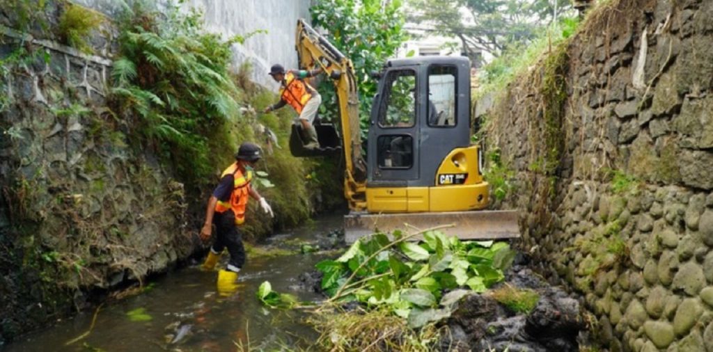 Nge-GASS, Ekskavator Baru Bikin Kinerja DPUPRPKP Kota Malang Makin Optimal