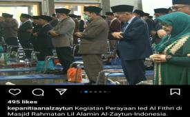 Viral Salat Campur Saf Laki-Laki dan Perempuan, Ustaz Abdus Somad: Tidak Sah