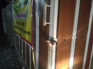 Rumah Sewa Eks Rektor UB Prof Bisri Digembok Paksa