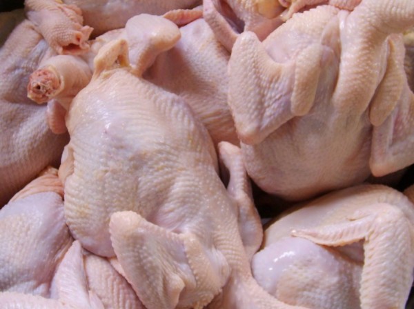6 Bagian Tubuh Ayam Tidak Baik untuk Kesehatan
