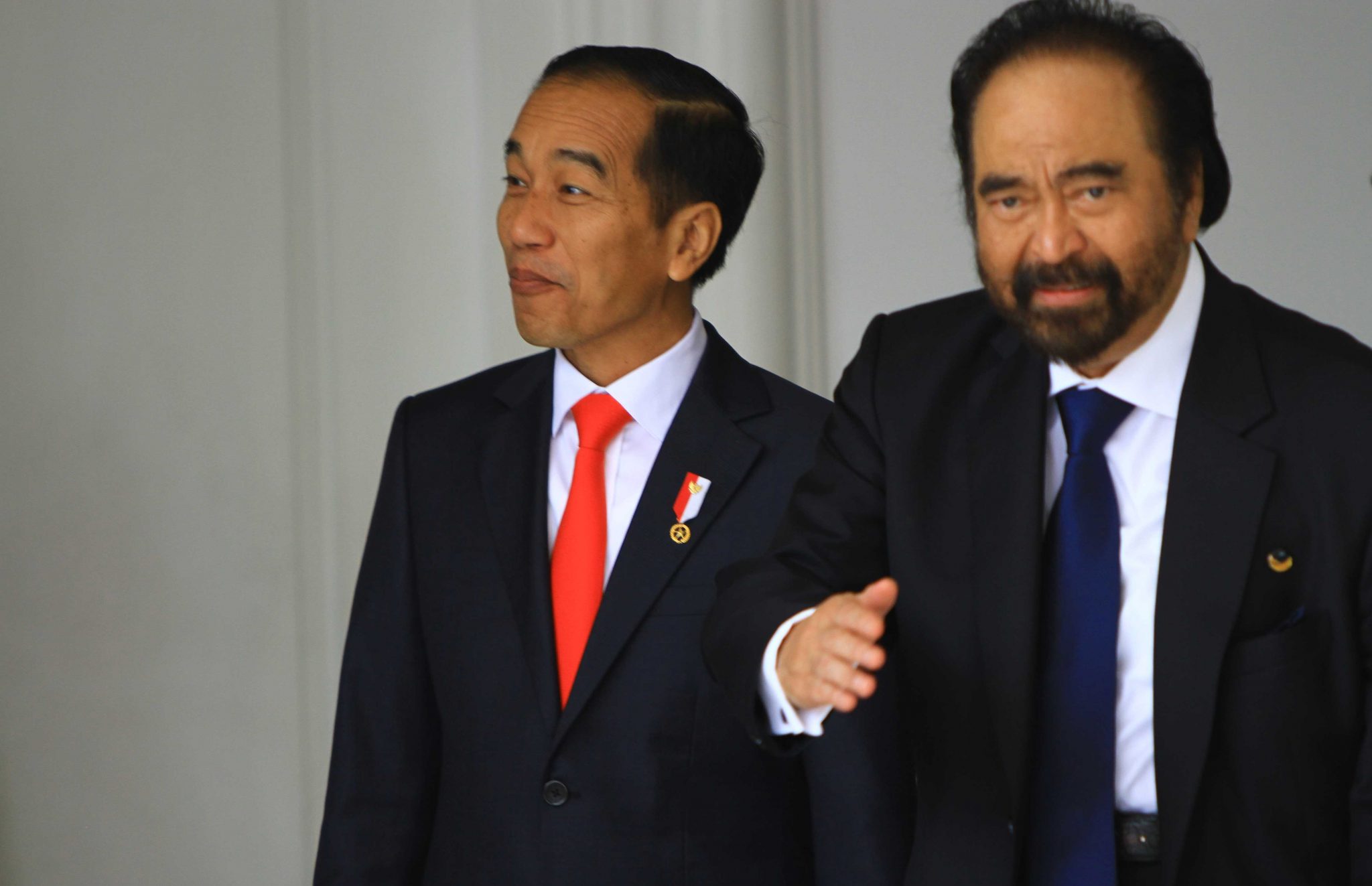 Jokowi dan Surya Paloh Ternyata Bertemu Sore Tadi di Istana, Apa Yang Dibicarakan?