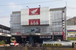 Tahan Ijazah Karyawan, Ini Klarifikasi Perusahaan Dealer Motor di Jombang