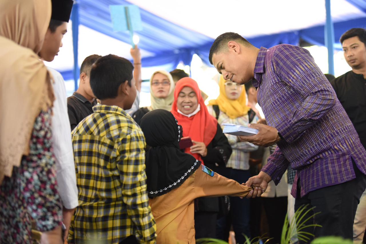Wali Kota Kediri Tekankan Anak Yatim Tidak Boleh Putus Sekolah