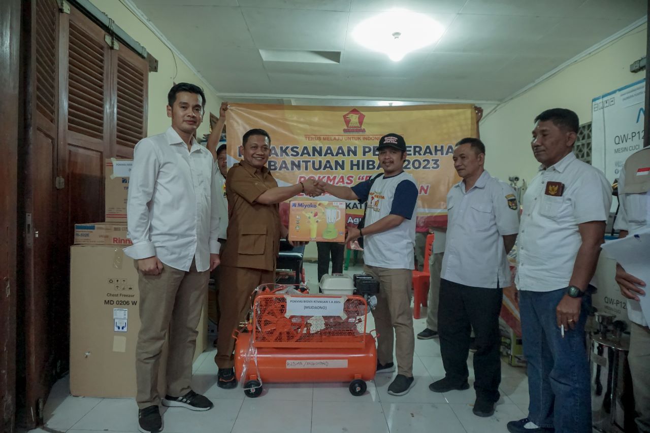 Wajah Sumringah Pokmas di Kediri, Terima Hibah Aspirasi Fraksi Gerindra