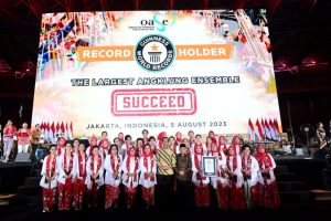 Guinness World Records Catat Pertunjukan Angklung Indonesia Terbesar Dunia, Diikuti 15.110 Peserta