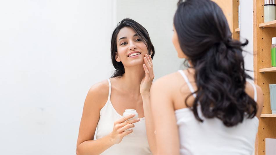 Panas hingga Ruam, 5 Tanda Skincare Tidak Cocok dengan Kulitmu