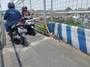Jembatan Pelor Retak, DPUPRPKP Kota Malang Beraksi