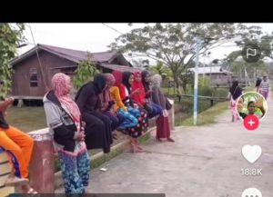 Melihat Kampung Muslim di Papua Barat, Wanitanya Wajib Pakai Hijab