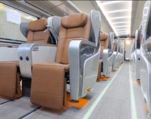 KA Argo Lawu Gunakan Kereta New Generation