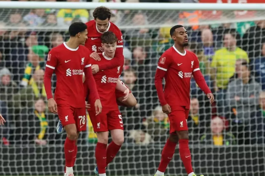 Libas Chelsea 4-1, Klopp: Liverpool Luar Biasa!