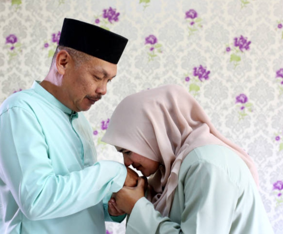 Buya Yahya Ungkap Cara Istri Tetap Cantik di Mata Suami tanpa Skincare