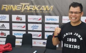 Chris John Gelar Ring Tarkam, Cari Bibit Unggul Petinju Kampus di Surabaya