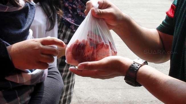Bolehkah Daging Kurban untuk Orang Kaya? Ini Penjelasan Buya Yahya