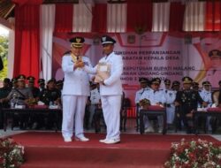 Di Pantai Ngliyep 370 Kepala Desa Kabupaten Malang Dikukuhkan, Ini Kata Bupati Sanusi