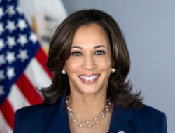 Kamala Harris Siap Gantikan Biden Hadapi Trump di Bursa Pilpres AS 2024