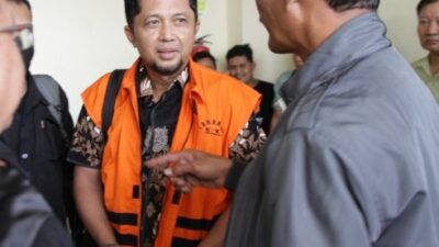 Eks Kepala BPPD Sidoarjo Jalani Sidang Perdana Kasus Korupsi Pemotongan Dana Insentif