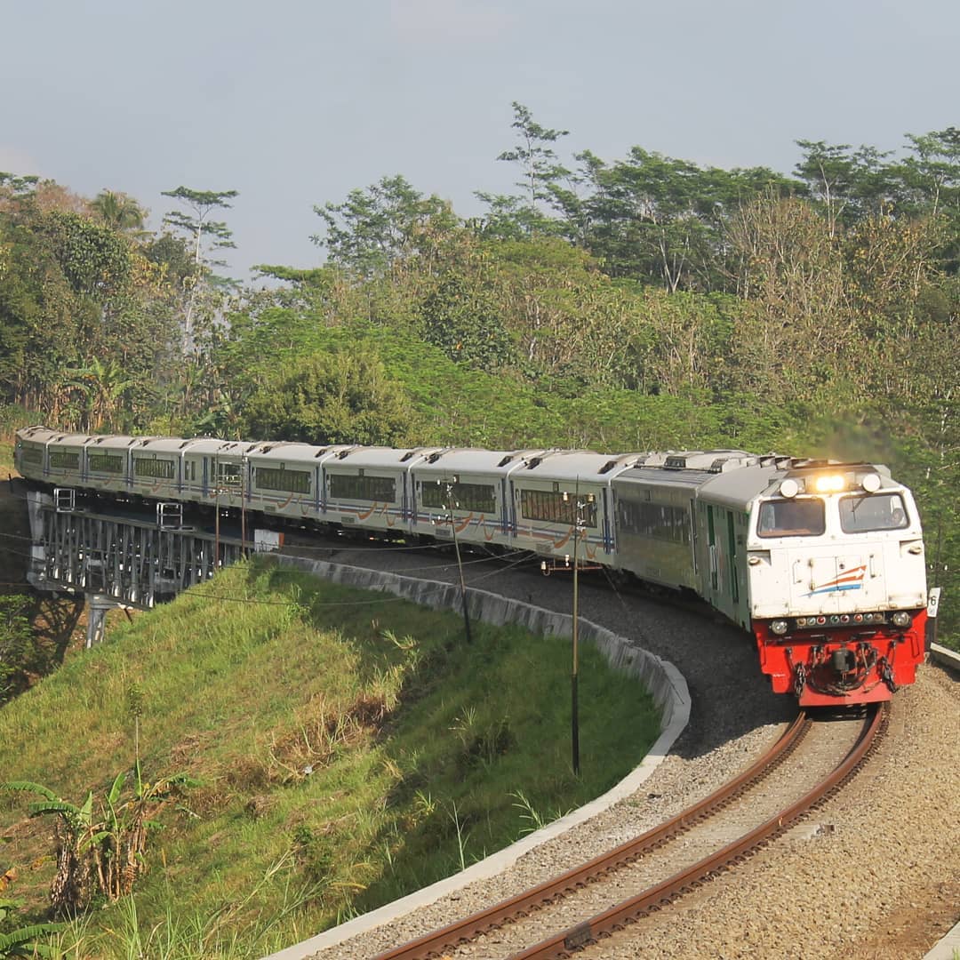 KAI Buka Suara soal Terduga Teroris Bawa Bom Ditangkap di Stasiun Balapan Solo