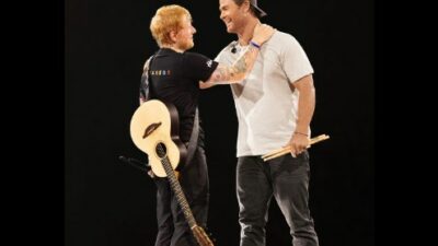 Chris Hemsworth Jadi Drummer Dadakan untuk Ed Sheeran di Bucharest