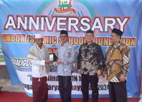 UIN Maliki Malang Resmikan Program Desa Binaan “UIN Malang Corner” di Lombok Barat