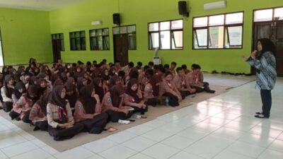 UIN Maliki Malang Terus Berkontribusi Tingkatkan Literasi Siswa SMA