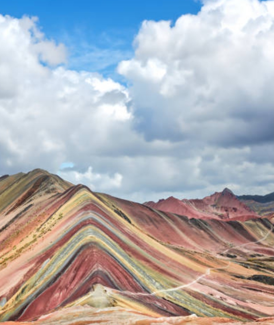 Gunung Unik di Peru: Berwarna-warni, Bisa Berubah Tergantung Iklim