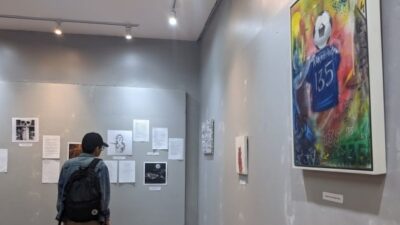 Kenang Dua Tahun Tragedi Kanjuruhan, Mahasiswa FIB UB Gelar Pameran Seni