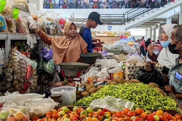 Harga Sembako di Jatim Jelang Nataru Fluktuatif