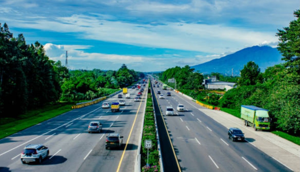 Ini Kepanjangan Tol dan Sejarah Jalan Bebas Hambatan itu