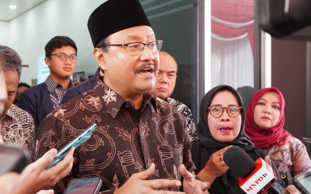 Mensos Gus Ipul Targetkan Nol Kemiskinan di 2045