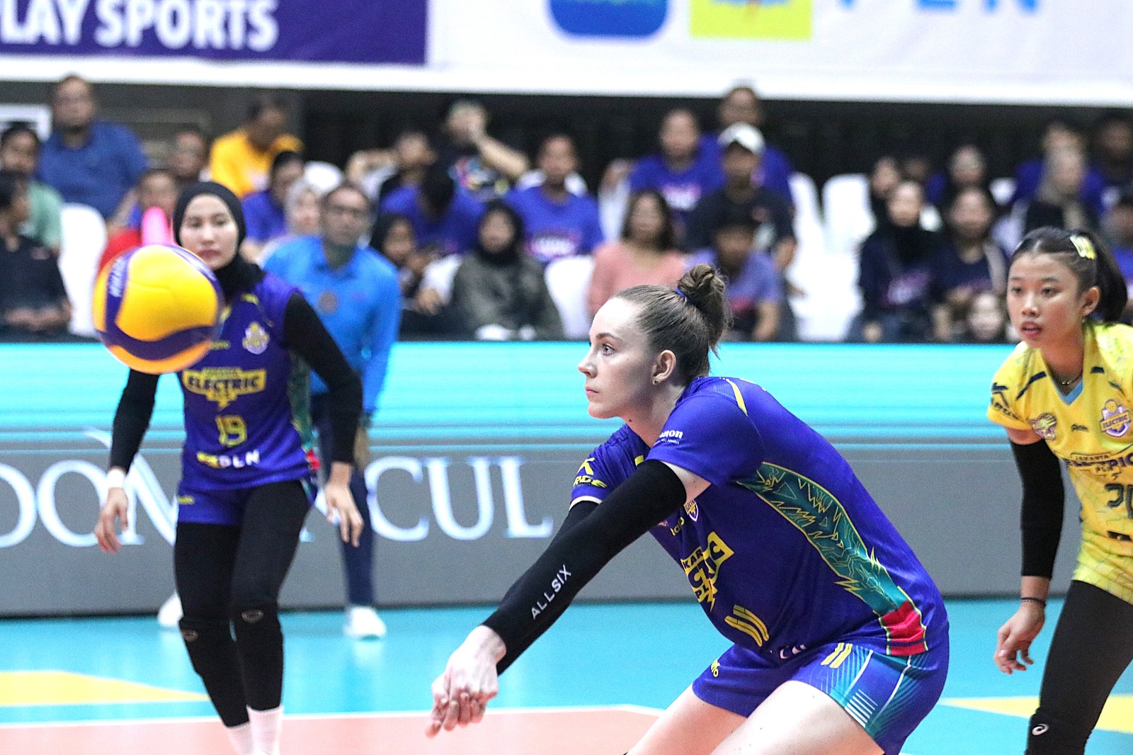 Electric PLN Sapu Bersih Kemenangan Seri III Proliga