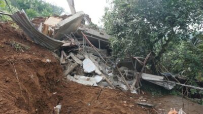 2 Warga Hilang dan 5 Rumah Tertimbun Longsor di Jombang