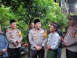 Kapolres Blitar Kunjungi Rumah Korban Mutilasi, Beri Keluarga Trauma Healing