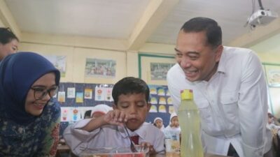 Uji Coba Program Makan Bergizi Gratis di Surabaya Sasar Ribuan Siswa