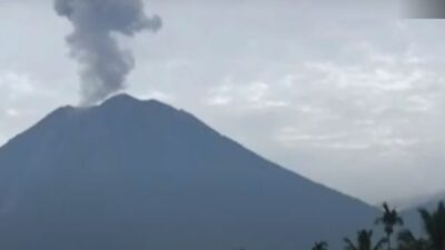 Gunung Semeru Kembali Bergejolak, Dua Erupsi Terjadi dalam Sehari