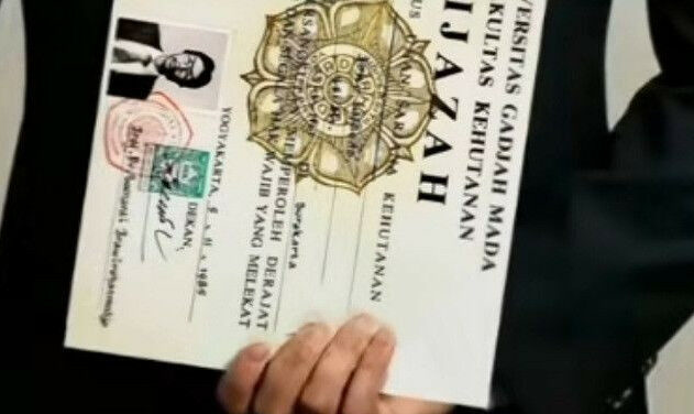Belajar dari Kasus Jokowi: Ini Cara Mudah Cek Keaslian Ijazah