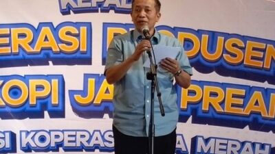 Wamenkop Ungkap Campur Tangan IMF Lumpuhkan KUD Wamenkop Ungkap Campur Tangan IMF Lumpuhkan KUD