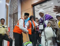 Embarkasi Surabaya Terbangkan Kloter Terakhir ke Tanah Suci