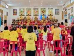 Waisak Tantrayana di Malang: Ritual Mandi Rupang dan Puja Bakti Hiasi Vihara Kertanegara