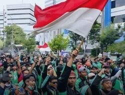 Puluhan Ribu Ojol Ancam Lumpuhkan Aplikasi Besok, Lima Tuntutan Mendesak Disiapkan