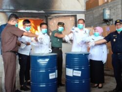 Api Membara di Pagak, Bea Cukai Malang Ratakan Rokok Ilegal Senilai Rp 5 Miliar