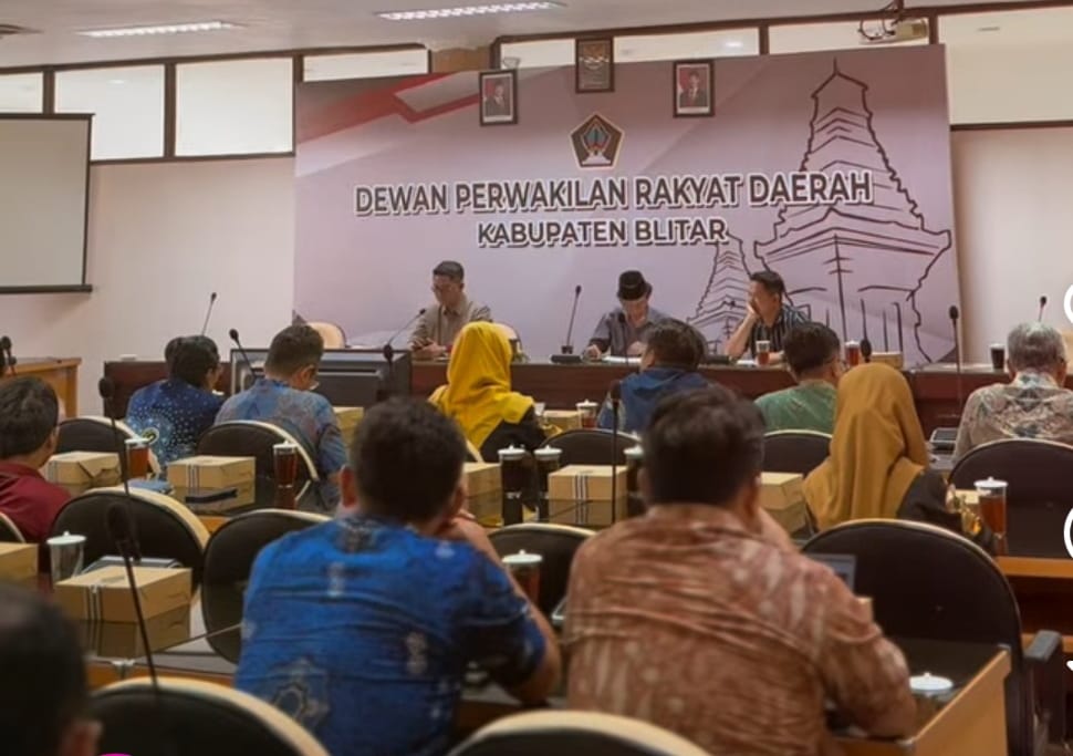Menjaga Air, Menata Tambang: DPRD Blitar Dorong Penambang Lakukan Perbaikan