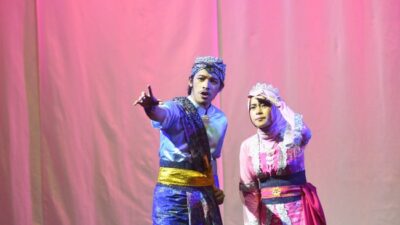Pentas Kangen KaKaSya: Bongkar Mitos Coban Rondo di Panggung Teater Malang