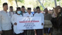 Sapi Limousin 1 Ton Prabowo Diserahkan Bupati Malang di Donomulyo