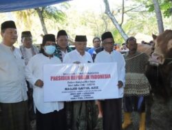 Sapi Limousin 1 Ton Prabowo Diserahkan Bupati Malang di Donomulyo