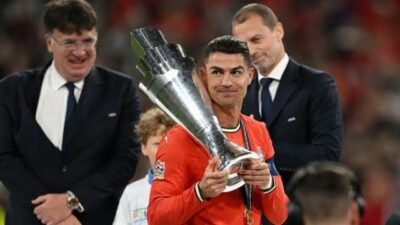 Menangis Tinggalkan Lapangan, Ronaldo Menangis Lagi Portugal Juara Nations League