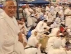 Keterlambatan Penjemputan Haji 2025 Kembali Hantui Jamaah, DPR Tuntut Evaluasi Menyeluruh