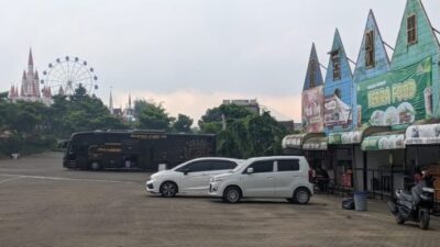 Kisruh Perizinan Florawisata Santerra de Laponte Malang: DPRD Desak Penyegelan, Ratusan Pedagang Menjerit Terancam Kehilangan Mata Pencarian