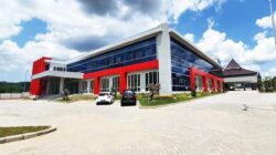Era Baru Layanan Kesehatan Blitar: Klinik Rawat Jalan RSUD Srengat Resmi Beroperasi dengan Gedung Tiga Lantai Modern